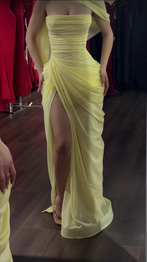 Pretty Yellow Chiffon Pleated High Slit Long Party Dress Prom Dress SP3009