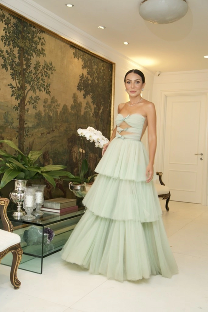 Elegant A-line Tulle Tiered Prom Dress  Y6787