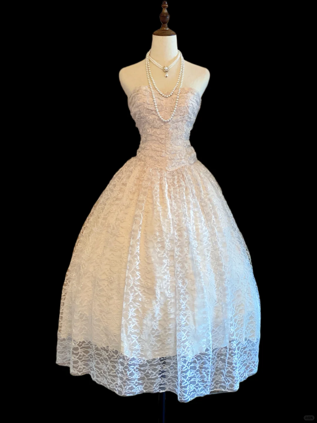 Pretty Sweetheart Neck White Lace Ball Gown Long Birthday Party Dress SP4086