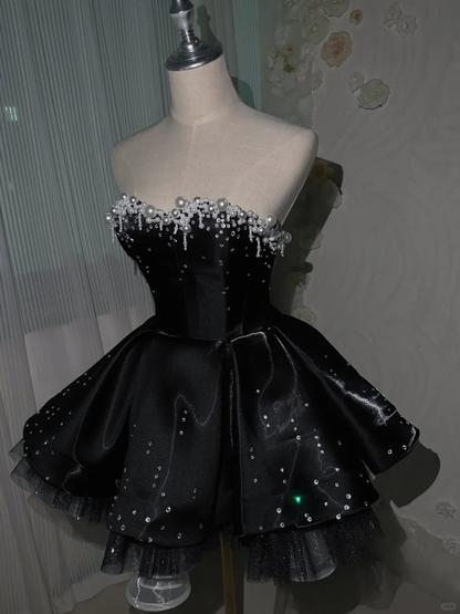 Pretty Sweetheart Neck Satin Beaded Short Homecoming Dress Black Short Birthday Dress SP4221