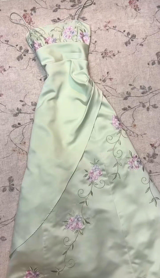 Glamorous Light Green Satin Embroidery Floral A Long Party Dress Prom Dress SP2695