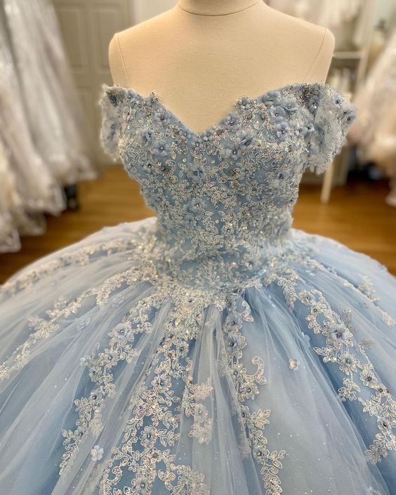 Winter Wonderland Blue Gown Dress Off The Shoulder Tulle Lace Appliques Ball Gown Y306