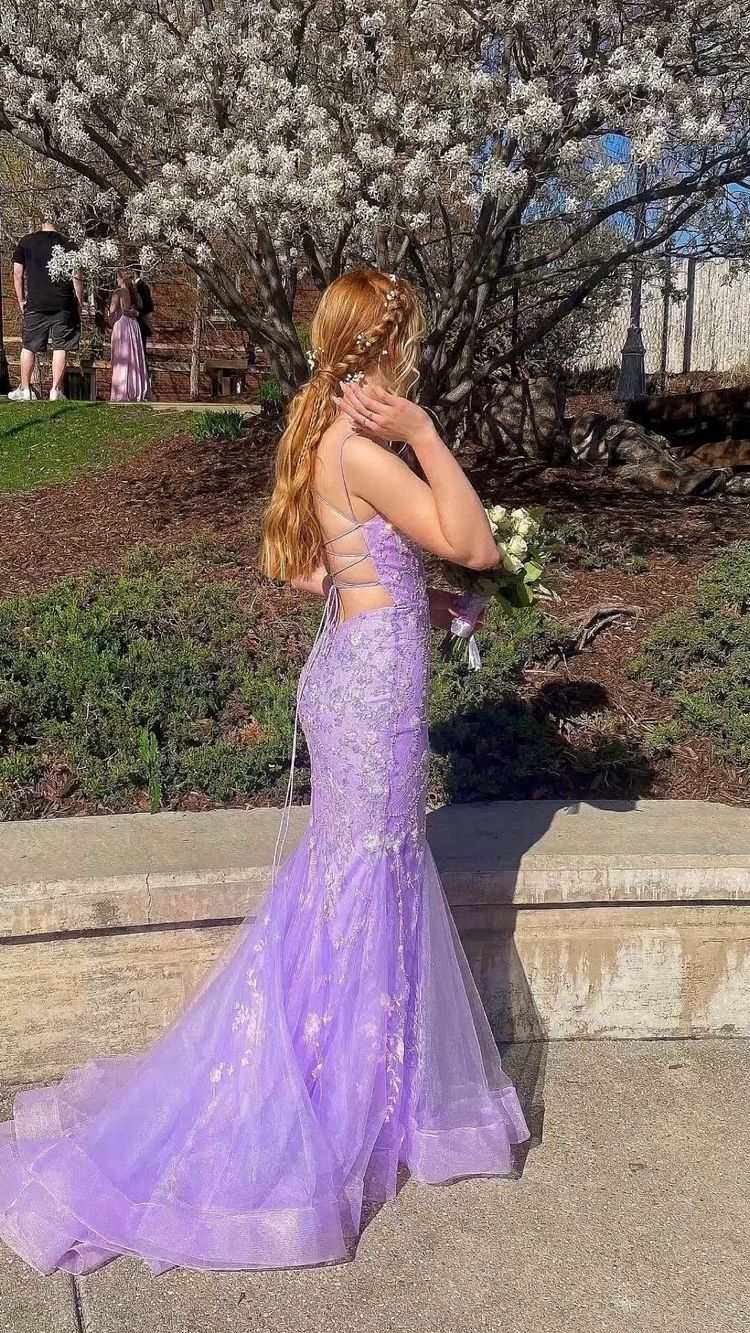 Gorgeous Mermaid Spaghetti Straps Lavender Long Prom Dresses With Appliques Y1019