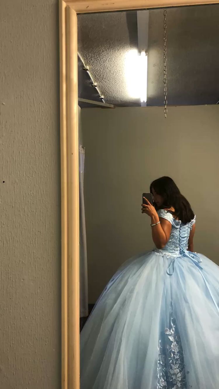 Off The Shoulder Blue Tulle Lace Quince Dress,Puffy Blue Ball Gown Sweet 16 Dress Y1499