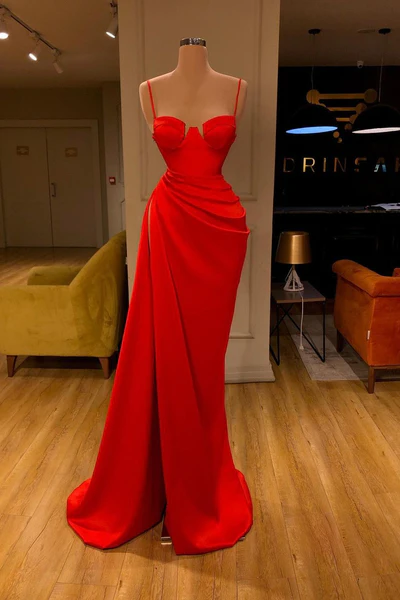 Gorgeous Spaghetti Strap Unique Round Cup High split Red Prom Dress  Y81