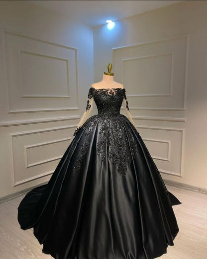New Arrival Black Long Sleeves Satin Ball Gown Y1479