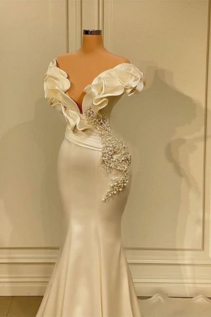 Generous White Long Pearl Ruffle Wedding Dresses Y1747